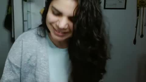 Karoll online show from October 2025 02:09:02 AM