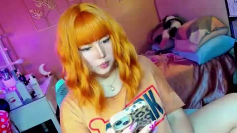 Snapshot of koreandollts chatting on October 2025 02:06:01 AM MISS ALICIA online show from October 2025 02:06:01 AM