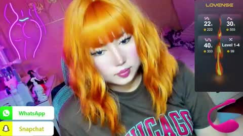 Snapshot of koreandollts chatting on November 2025 02:43:02 AM MISS ALICIA online show from November 2025 02:43:02 AM