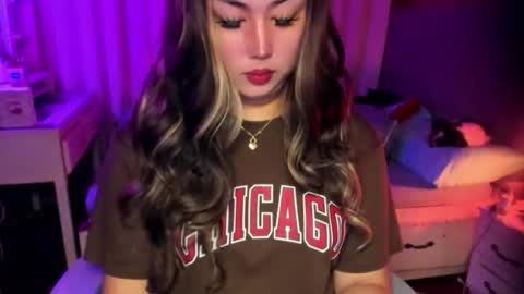 Snapshot of koreandollts chatting on February 2026 01:26:01 AM MISS ALICIA online show from February 2026 01:26:01 AM