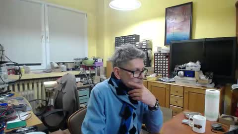 Snapshot of korek24hot chatting on December 2024 05:00:01 PM Korek online show from December 2024 05:00:01 PM