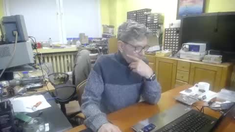 Snapshot of korek24hot chatting on November 2025 02:51:01 PM Korek online show from November 2025 02:51:01 PM