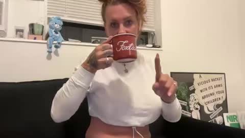 Snapshot of koyoteej chatting on February 2026 02:41:01 AM koyoteej online show from February 2026 02:41:01 AM