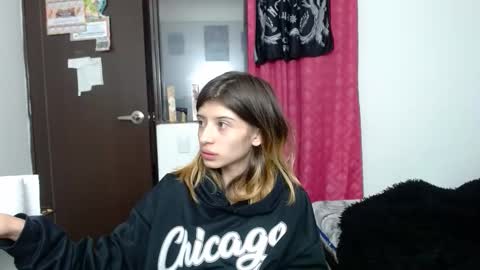 kratos_and_afrodita online show from February 2026 02:43:02 PM