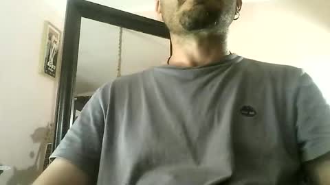 Snapshot of kratoskratoskratos chatting on May 2026 03:13:01 AM Kratos online show from May 2026 03:13:01 AM