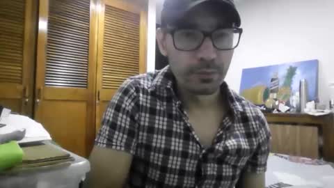 KratosMorgen online show from April 2026 04:33:02 AM