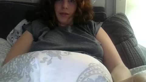 krazyred1027 online show from February 2026 06:10:02 AM