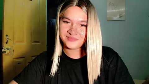 Snapshot of krezikeed chatting on April 2026 11:52:02 AM krezikeed online show from April 2026 11:52:02 AM