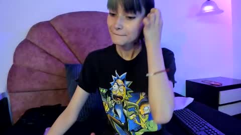 Nahomi online show from January 2026 12:07:02 PM