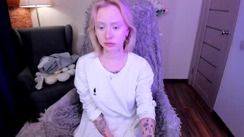 Snapshot of kris_grant chatting on January 2025 01:21:02 PM kris_grant online show from January 2025 01:21:02 PM