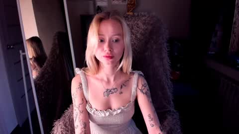 Snapshot of kris_grant chatting on February 2025 01:33:01 PM kris_grant online show from February 2025 01:33:01 PM