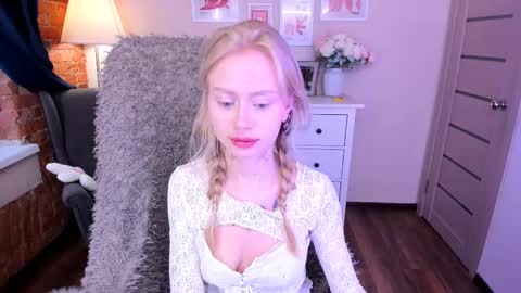 Snapshot of kris_grant chatting on February 2025 10:30:02 AM kris_grant online show from February 2025 10:30:02 AM