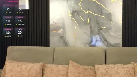 Snapshot of kris_stormvg chatting on November 2025 08:29:02 PM criss online show from November 2025 08:29:02 PM