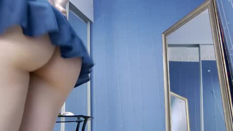 kriskras__ online show from December 2024 11:15:02 AM