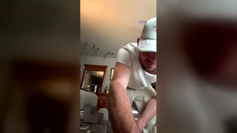 krispyholmes online show from May 2026 07:11:02 PM
