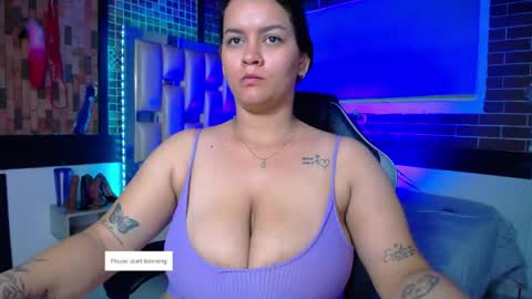 kriss_sweetboobs online show from April 2026 12:44:02 PM