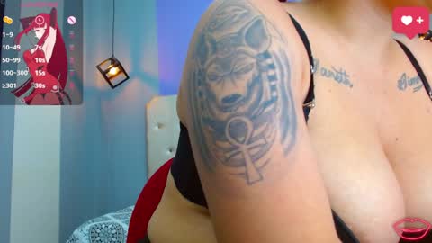 krissone online show from January 2025 06:17:02 PM