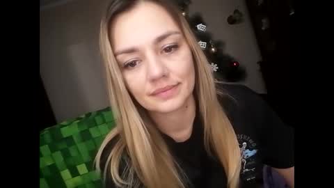 KrissSexi online show from December 2024 08:39:02 PM