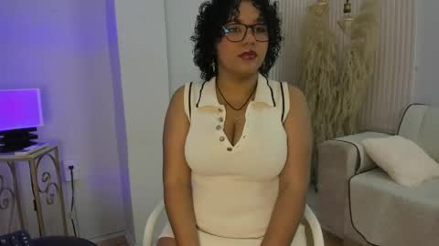 Snapshot of kristal_donne chatting on May 2026 12:11:02 PM KRISTYN online show from May 2026 12:11:02 PM