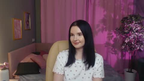 Snapshot of kristen_belll chatting on March 2026 02:39:02 AM Sophia online show from March 2026 02:39:02 AM