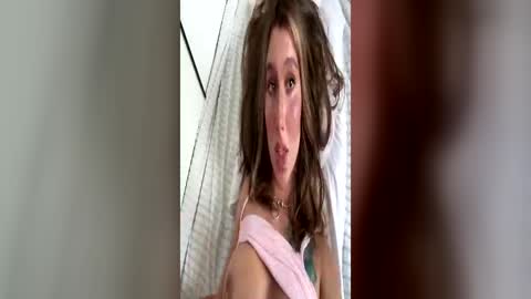 Snapshot of kristenflame chatting on June 2026 09:52:01 AM KristenFlame online show from June 2026 09:52:01 AM