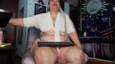 Kristen online show from December 2024 08:43:02 AM