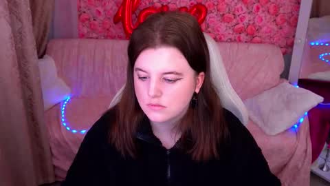 kristifoxy online show from February 2026 06:34:02 AM