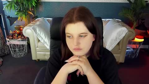 Snapshot of kristifoxy chatting on May 2026 02:00:01 PM kristifoxy online show from May 2026 02:00:01 PM