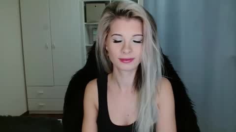 KristineAmore online show from November 2025 08:24:01 AM