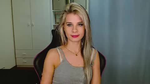 KristineAmore online show from February 2026 09:11:01 PM