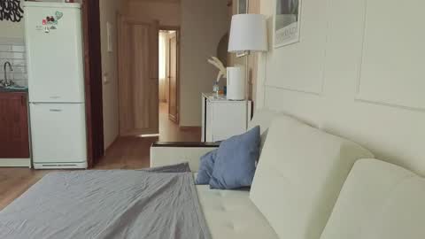 Kristi online show from April 2026 05:06:01 AM