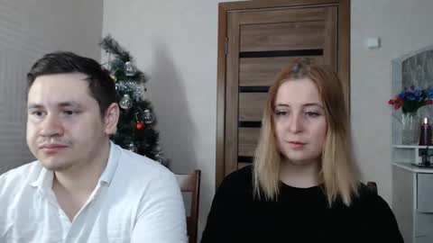 Snapshot of kristy_fran chatting on December 2024 08:37:01 PM Kristy online show from December 2024 08:37:01 PM