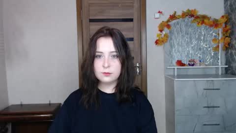 Snapshot of kristy_fran chatting on October 2025 09:34:01 PM Kristy online show from October 2025 09:34:01 PM