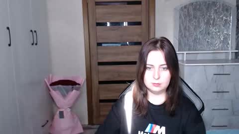 Snapshot of kristy_fran chatting on November 2025 06:46:01 AM Kristy online show from November 2025 06:46:01 AM