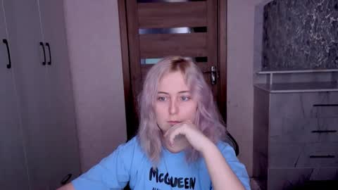 Kristy online show from March 2026 09:03:02 AM