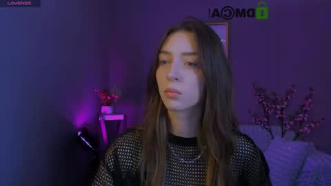 Snapshot of kristylovee chatting on September 2025 09:33:02 AM Kristy online show from September 2025 09:33:02 AM