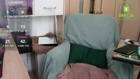 krizotxxx online show from February 2025 07:53:02 AM