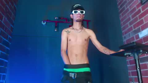 justym online show from December 2024 03:58:01 PM