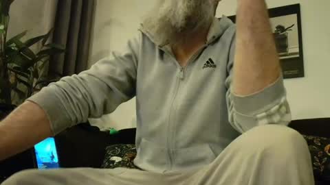 Snapshot of krummersaebel chatting on April 2026 07:58:02 PM krummersaebel online show from April 2026 07:58:02 PM