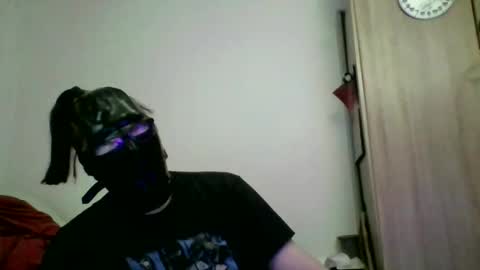 Snapshot of kryptoni18435 chatting on March 2026 03:11:01 AM Tommy online show from March 2026 03:11:01 AM