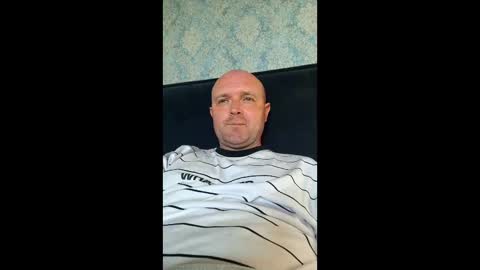 kryssv online show from April 2026 03:57:01 PM