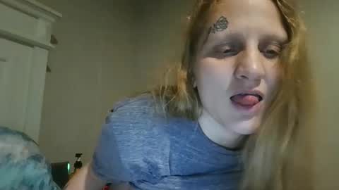 Krystal online show from February 2025 10:17:02 PM