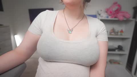 Krystal Syx online show from September 2025 04:19:01 PM