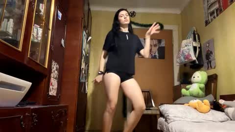 Mira online show from February 2026 08:35:01 PM