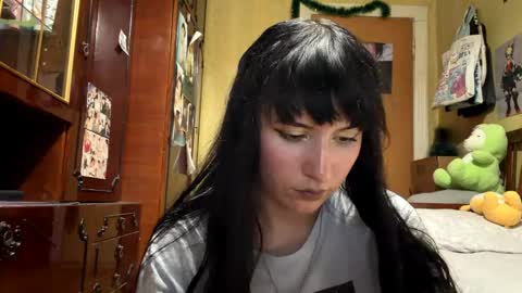 Mira online show from April 2026 08:43:02 PM