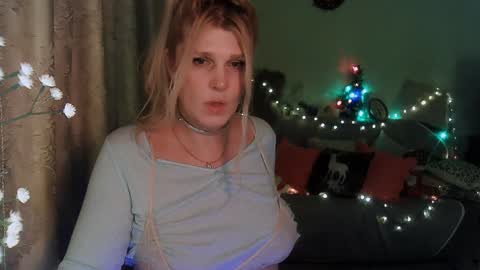 Annika  MTF ts post -op online show from December 2024 02:27:01 PM