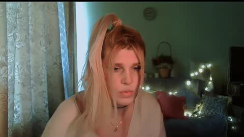 Annika  MTF ts post -op online show from February 2025 10:47:02 AM