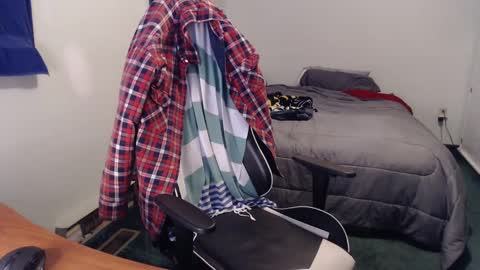 Kuggy online show from February 2025 11:26:01 PM