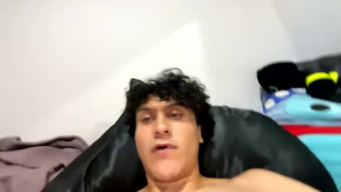 kurlz5stard online show from October 2025 01:36:02 AM