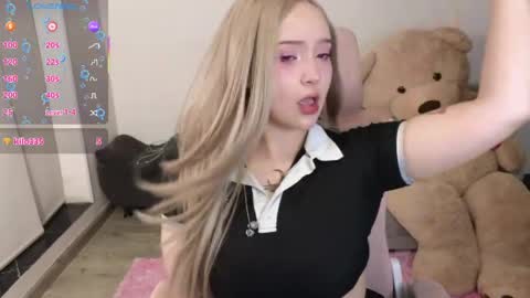 Andy online show from April 2026 04:21:02 AM